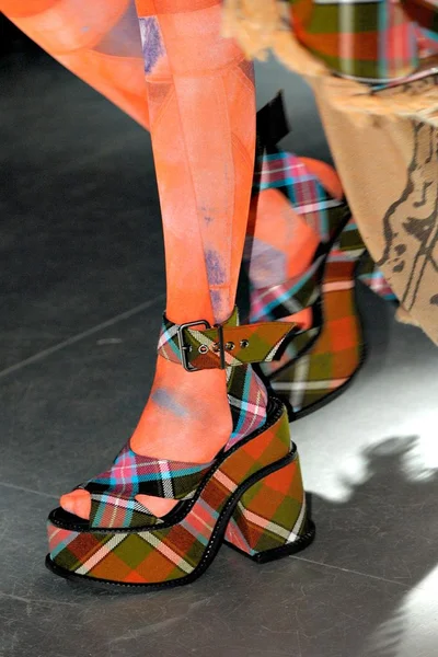 Look 34
